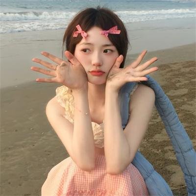 我现在只想一个人静静封面